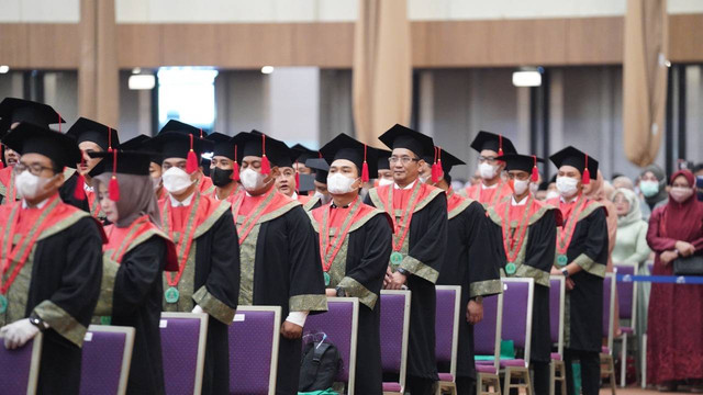 Barisan wisudawan asal "Kampus kehidupan" Lapas Pemuda Tangerang. (Foto: Humas Ditjen Pemasyarakatan Kemenkumham)