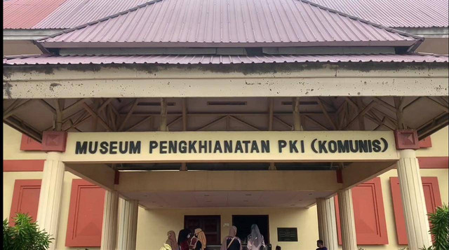 Tampak depan Museum Penghianatan PKI, sumber : Pribadi.