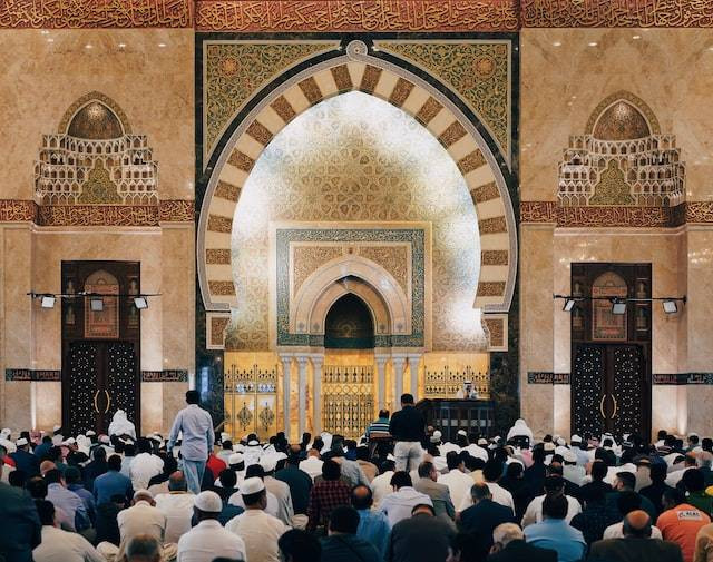 Ilustrasi hukum merayakan Maulid Nabi, sumber foto Rumman Amin on Unsplash