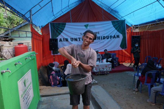 Pada Minggu, 2 Oktober 2022 di Kelurahan Puuwatu, Kecamatan Puuwatu, Kota Kendari Dompet Dhuafa Sultra resmi membangun sumur bor “Air Untuk Kehidupan” yang bisa dimanfaatkan masyarakat setempat.