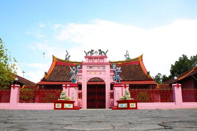 Salah satu bangunan kelenteng yang ada di Kecamatan Lasem, Kabupaten Rembang, Jawa Tengah (Source : pribadi)