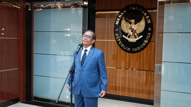 Menko Polhukam Mahfud MD di Kantor Kemenko Polhukam, Selasa (2/10). Foto: Aprilandika Pratama/kumparan