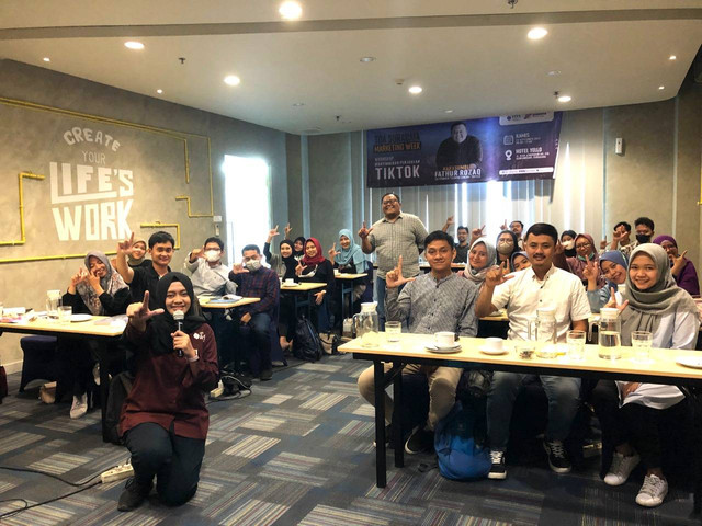 Workshop TDA Surabaya bahas Tiktok maksimalkan bisnis. dok