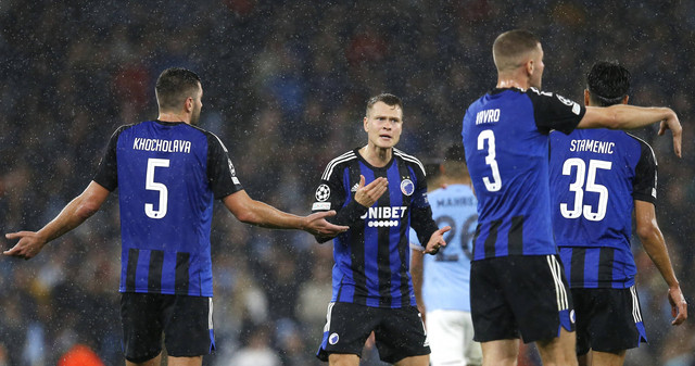 Pemain FC Kopenhagen Viktor Claesson bereaksi saat pertandingan Liga Champions di Etihad Stadium, Manchester, Inggris. Foto: Craig Brough/Reuters
