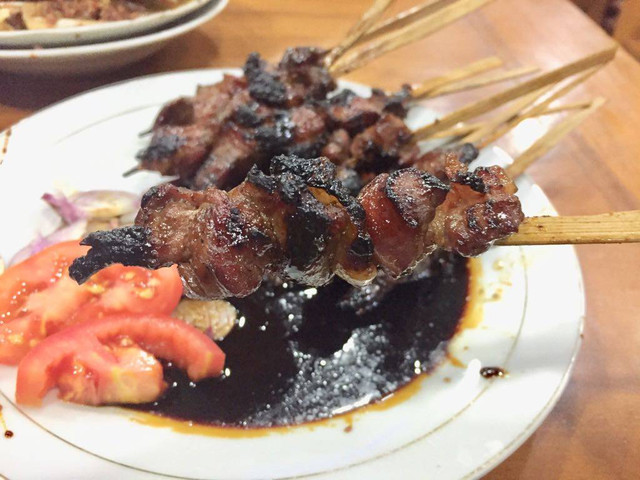 Ilustrasi Sate Ayam. Foto: kumparan