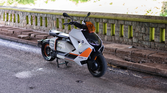 Motor listrik BMW CE 04 resmi meluncur di Indonesia. Foto: Dok. BMW Motorrad Indonesia