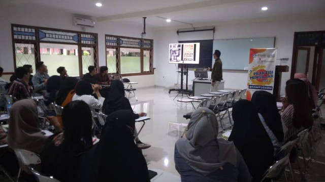 Kelas Praktisi Pengajar arahan Kemendikbudristek yang diimplementasikan oleh STIE Malangkucecwara. Foto / Feni Yusnia