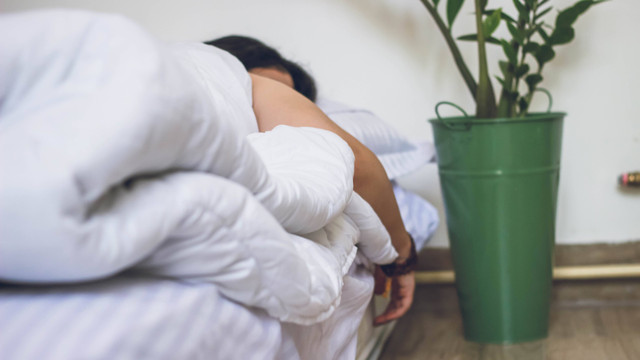 Ilustrasi Susah Tidur Ini Tips Susah Tidur Tanpa Bantuan Obat (Foto: Andisheh | Unsplash.com)
