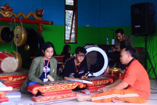 Latihan Karawitan Rutin Mingguan. (Dokumentasi Pribadi, 2022)