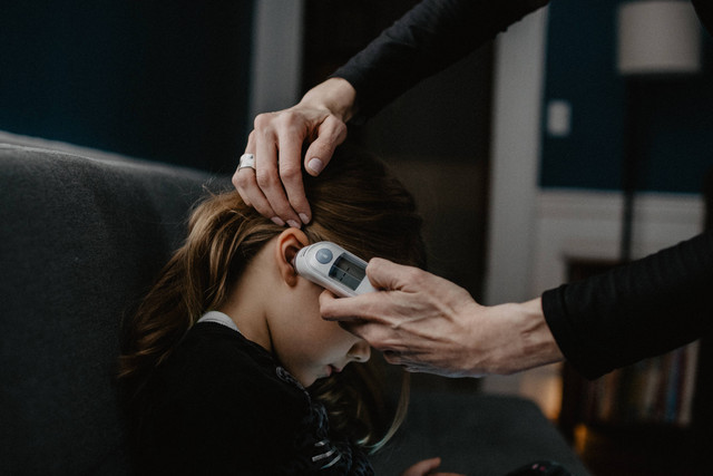 Apa saja obat penurun panas untuk anak? Foto: Unsplash