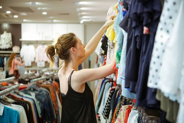 Ilustrasi Tempat Thrifting di Jogja yang Murah dan Bagus, Foto: Unsplash.