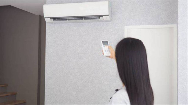 Rekomendasi aplikasi remote AC. Foto: Shutter Stock