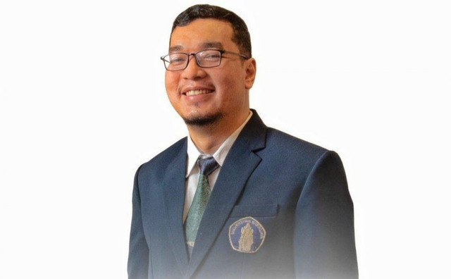 Foto Dekan Fakultas Ekonomi dan Bisnis Universitas Brawijaya (FEB UB), Abdul Ghofar, M.Si., DBA., Ak., yang juga merupakan Ketua Tim Doktor Mengabdi