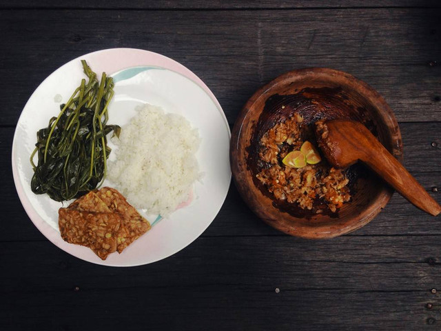 Ilustrasi Sambal Kecap. Foto: Shutterstock