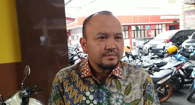 Manajer Arema FC Ali Fikri usai jalani pemeriksaan oleh tim penyidik di Mapolda Jatim, Kamis (13/10/2022). Foto: Farusma Okta Verdian/kumparan