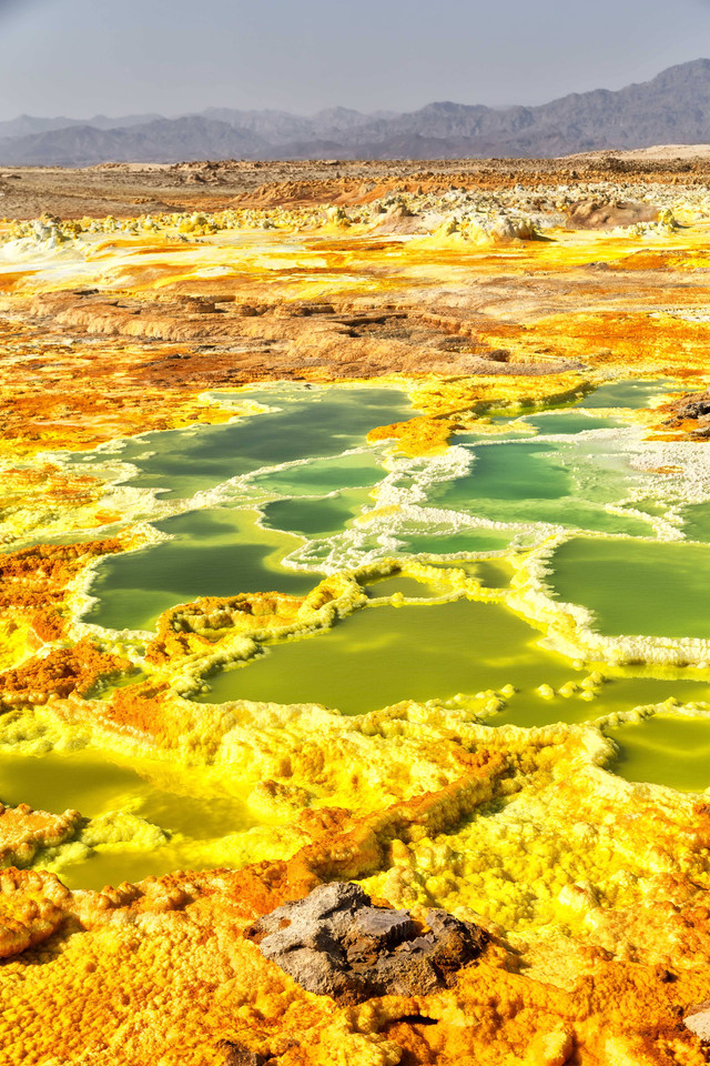 Tempat terpanas di Bumi tanpa kehidupan. Foto: lkpro/Shutterstock
