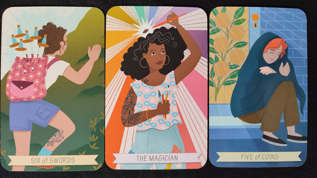 Six of Swords, The Magicians, Five of Coins. (Foto: Lidia)