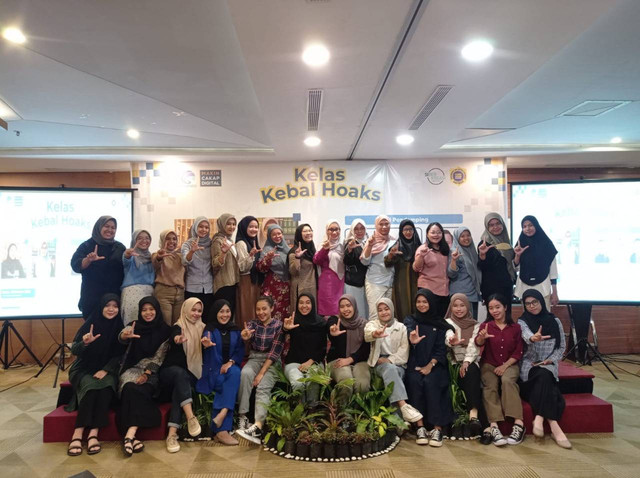 Anak muda di Kalbar diajak untuk aktif dalam menangkal hoaks. Foto: Dok. Hi!Pontianak