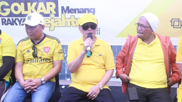 Bupati Mamuju Tengah sekaligus Ketua DPD Partai Golkar Sulawesi Barat, Aras Tammauni. Foto: Saharuddin Nasrun/SulbarKini