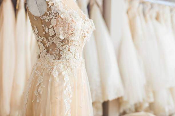 Ilustrasi baju pengantin untuk kulit gelap (Sumber: Pexels)