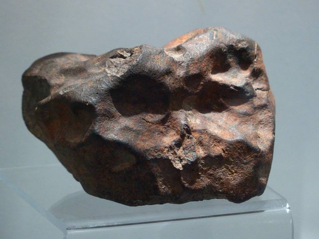 Ilustrasi Barang Tambang atau Mineral Utama Negara Filipina. (Foto: Hans by https://pixabay.com/id/)