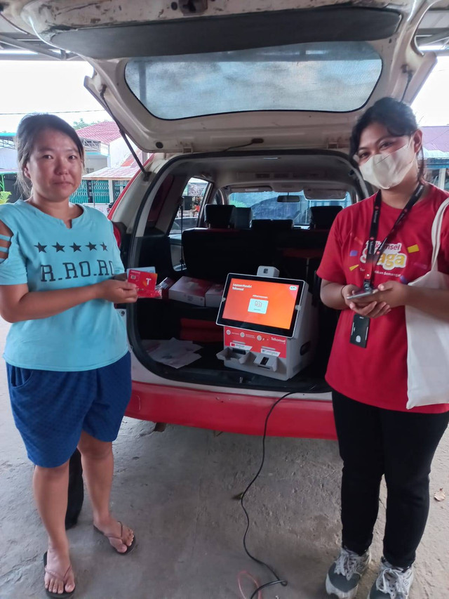 Telkomsel ajak warga kabupaten Bengkayang beralih kkartu 3G Ke 4G. Foto: Dok. Telkomsel Kalbar