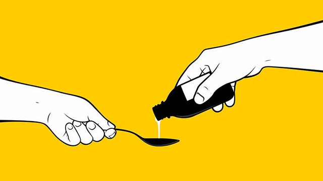 Ilustrasi obat cair atau sirup. Foto: Jamesbin/Shutterstock