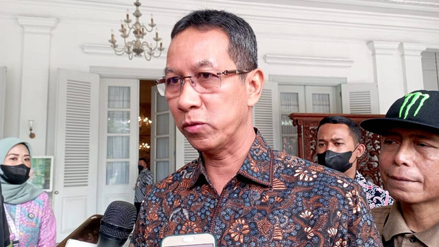 Pj Gubernur DKI Jakarta Heru Budi Hartono di Balai Kota DKI Jakarta, Kamis (20/10/2022). Foto: Fadlan/kumparan