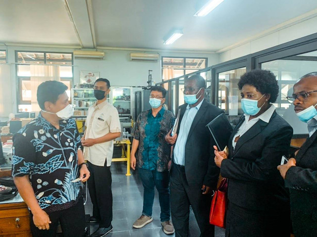 Delegasi Zimbabwe berkunjung ke Universitas Atma Jaya Yogyakarta (UAJY) terkait beasiswa pendidikan. Foto: istimewa