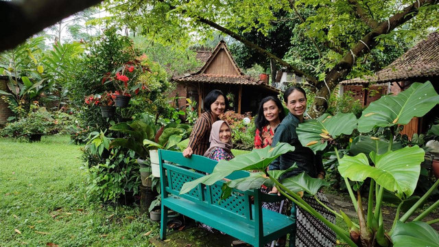 Foto Koleksi Pribadi, Lokasi Omah Bungah