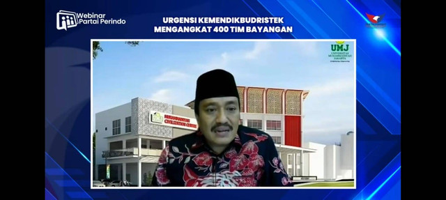 Rektor UMJ Dr. Ma'mun Murod, M.Si., dalam sambutannya secara daring pada Jumat (07/10)