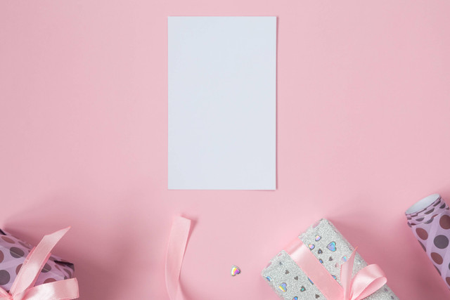 Ilustrasi Pantun Ucapan Selamat Ulang Tahun Lucu, Foto: Unsplash/Kateryna Maidannikova