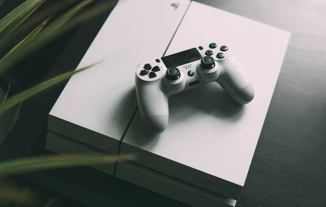Ilustrasi game PS4 multiplayer. Foto: Unsplash