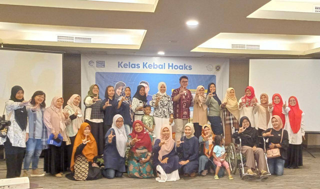 Kelas kebal hoaks yang digagas Masyarakat Anti Fitnah Indonesia (MAFINDO) Padang, Senin (24/10/2022). Dokumentasi: Mafindo Padang