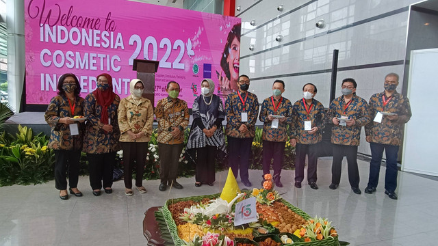 Indonesia Cosmetic Ingredients 2022 di JIEXPO Kemayoran Jakarta, Selasa (25/10/2022). Foto: Narda Margaretha Sinambela/kumparan