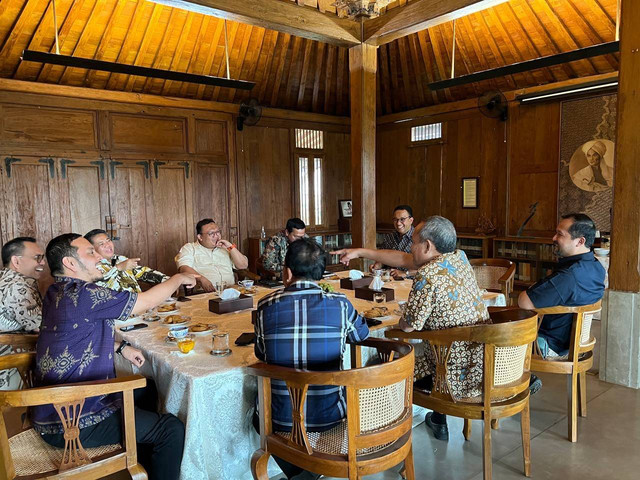 Anies Baswedan gelar pertemuan dengan elite Demokrat, NasDem, dan PKS bahas cawapres.  Foto: Dok. Ketua DPP NasDem Willy Aditya
