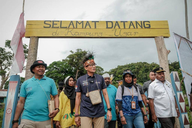 Menparekraf Sandiaga Uno sambangi Desa Wisata Kampung Ugar.
 Foto: Dok. Istimewa