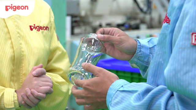 Peluncuran botol susu T-Eester Pigeon. Foto: Dok. Pigeon Indonesia