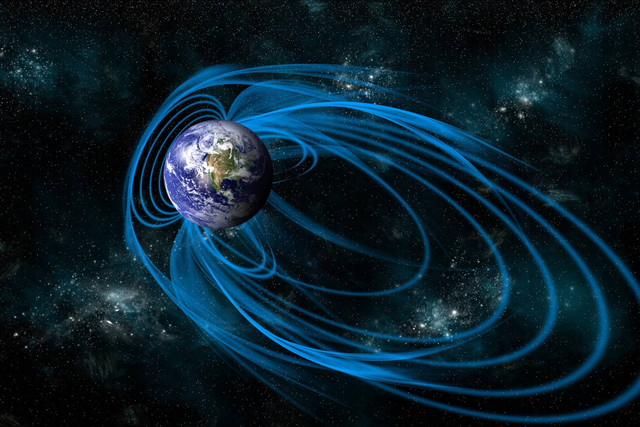 Ilustrasi medan magnet bumi (earth magnetic field). Foto: Marc Ward/Shutterstock