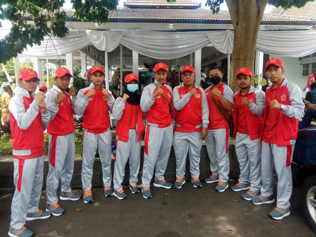 Atlet Tarung Derajat Kabupaten Kuningan menargetkan diri meraih 2 medali emas di ajang Pekan Olah Raga Provinsi (Porprov) Jawa Barat. (Andri)