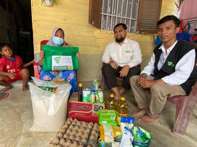 Dompet Dhuafa Waspada (DDW) gulirkan program Ketuk Pintu bagi Mustahik di Deli Serdang, Sumatera Utara. (Rabu, 26/10/2022)