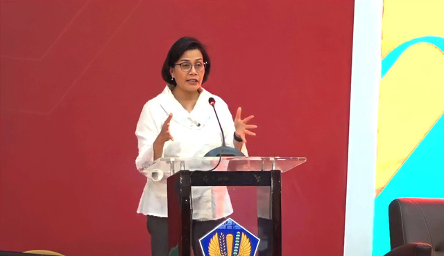 Menteri Keuangan, Sri Mulyani dalam Bincang APBN 2023 di Gedung BKF Kementerian Keuangan, Jumat (28/10). Foto: Ave Airiza Gunanto/kumparan