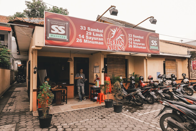 Waroeng Spesial Sambal. Foto: Shutterstock