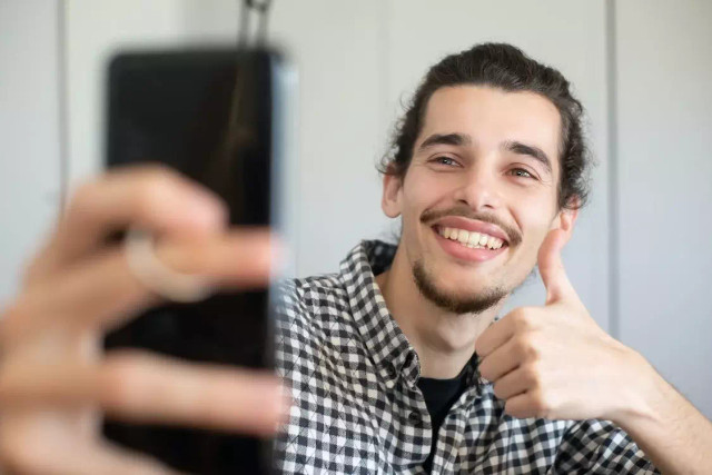 https://www.pexels.com/@kampus/ - cara bikin orang ketawa lewat live tiktok