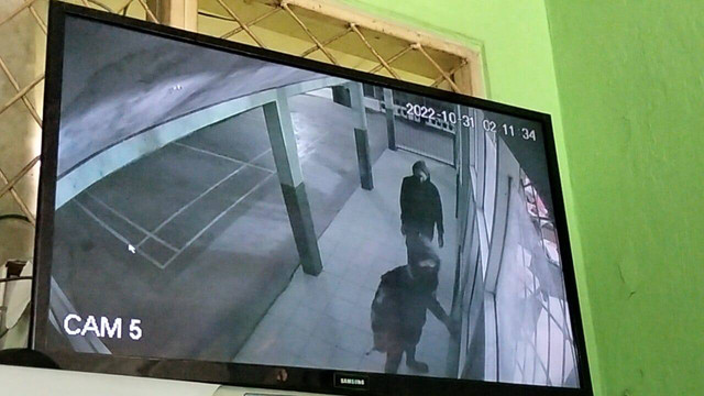 SDN Cihideung Ilir 04 di Bogor dibobol pencuri, Senin (31/10/2022) dini hari. Foto: Dok. Istimewa