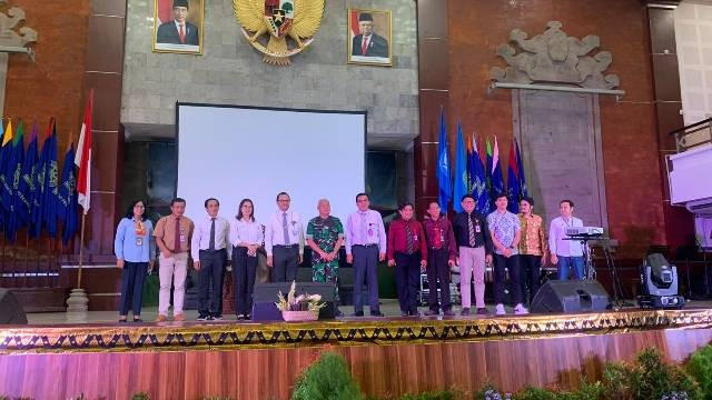 ITW dan BEM FPAR Universitas Udayana Helat Simposium Pariwisata 2022