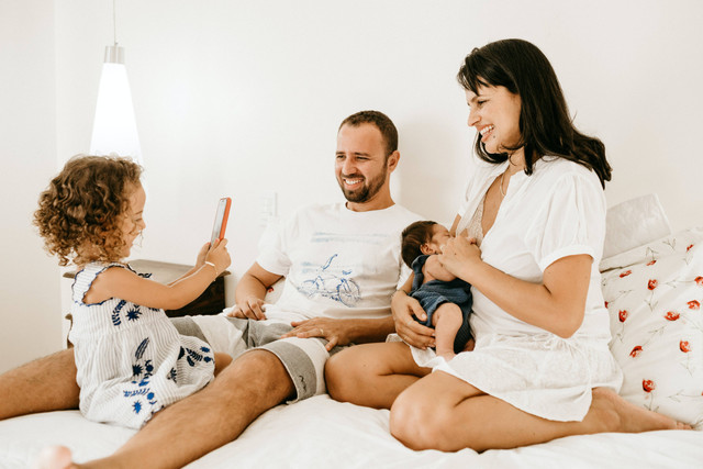 Caption keluarga singkat bahasa Inggris, Foto: Unsplash/Jonathan Borba.