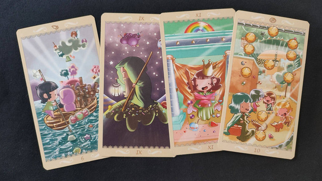 Six of Swords, The Hermit, Justice, Ten of Pentacles. (Sumber: dok pribadi)