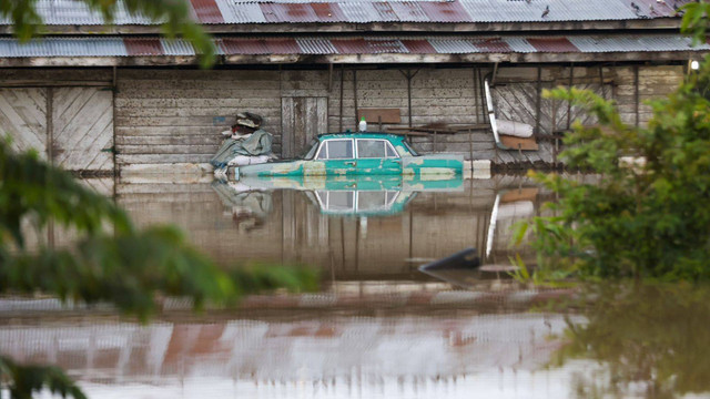 Banjir sudah sepekan di Aceh Tamiang. Foto: Suparta/acehkini