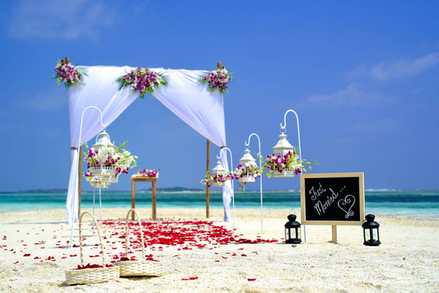 Ilustrasi ucapan pernikahan simple, foto oleh Asad Photo Maldives/Pexels